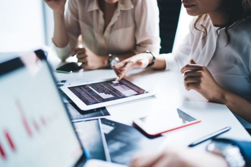 Top-Down Estimating: Definition, Methods, Pros & Cons image