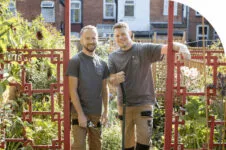 Landscapers Marc & Darryl Broke Even in 3 Months Using FreshBooks Estimates cover image